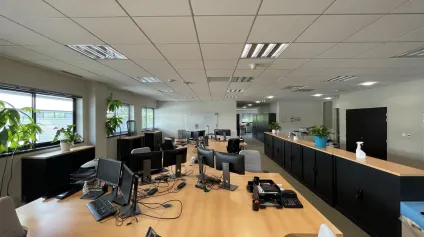 A LOUER BUREAUX DE 282 M2 À 337 M2 - LACROIX SAINT OUEN - PARC TERTIAIRE - Offre immobilière - Arthur Loyd