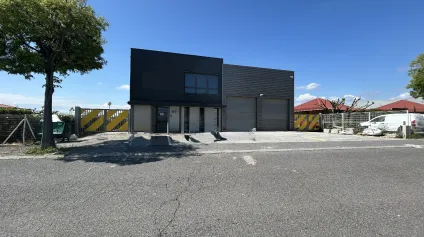 Locaux d'activité à louer - 460 m2 - Polygone nord - Perpignan - Offre immobilière - Arthur Loyd