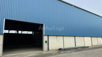 LOCAL D'ACTIVITE - ENTREPOT à LOUER de 1610 m² - Offre immobilière - Arthur Loyd
