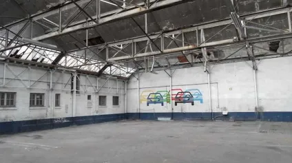 LOCAL D'ACTIVITE - 970 m2 - A LOUER - PROCHE CENTRE VILLE SOISSONS - Offre immobilière - Arthur Loyd