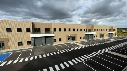 Locaux d'activité à vendre à OISSEL 76350 - Offre immobilière - Arthur Loyd