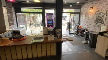 Local commercial à louer à CHARTRES 28000 - Offre immobilière - Arthur Loyd