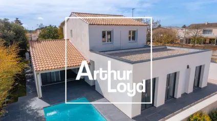 MAISON A USAGE PROFESSIONNEL A VENDRE - PEROLS - Offre immobilière - Arthur Loyd