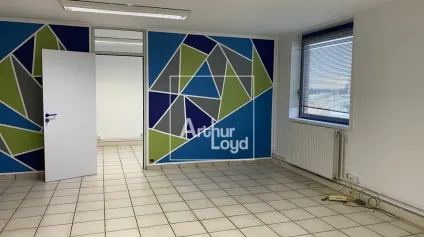 ÉVRY - Centre Ville BUREAUX DERNIER ETAGE - Offre immobilière - Arthur Loyd