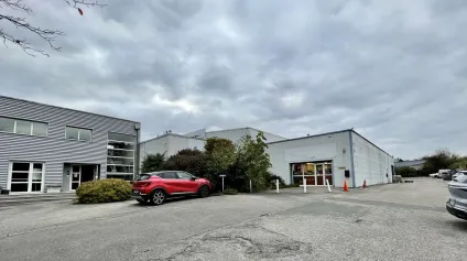 Locaux d'activité à louer à DARNETAL 76160 - Offre immobilière - Arthur Loyd