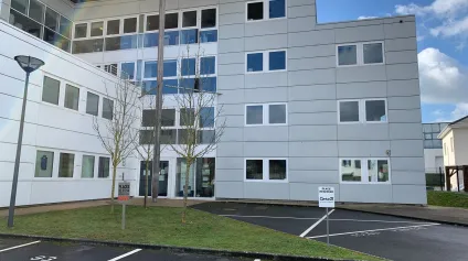 BUREAUX DE 66 M2 - À LOUER - À ORLÉANS DROITS DE L'HOMME (45) - Offre immobilière - Arthur Loyd