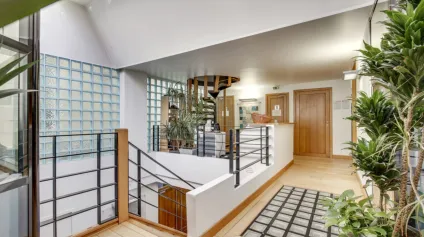 Bureaux atypiques à louer ou vendre à Levallois-Perret avec climatisation - Offre immobilière - Arthur Loyd