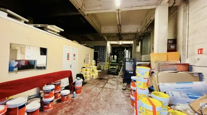 NOUVEAUTÉ - A LOUER LOCAUX D'ACTIVITÉS DE 300m2 ZONE INDUSTRIELLE ET PORTUAIRE DU HAVRE - Offre immobilière - Arthur Loyd