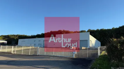 Local d'activité indépendant ? Bureaux et entrepôt à forte capacité opérationnelle - Offre immobilière - Arthur Loyd
