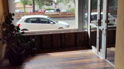 À LOUER - Bureaux 89 m² avec parking - Secteur prisé de SAINTE-CLAIRE - LIMOGES - Offre immobilière - Arthur Loyd