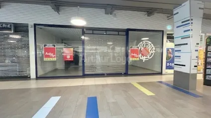 LOCAL COMMERCIAL à LOUER de 122 m² - Offre immobilière - Arthur Loyd