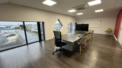 Bâtiment d'activités polyvalent  Secteur Cognac Sud (Châteaubernard) - Offre immobilière - Arthur Loyd