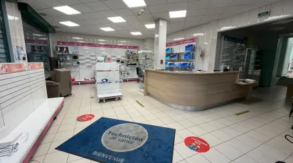 A VENDRE - LOCAL COMMERCIAL - 82 M2 - SAINT-QUENTIN - Offre immobilière - Arthur Loyd