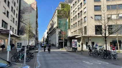 Local commercial à louer Nantes centre ville excellente visibilité - Offre immobilière - Arthur Loyd