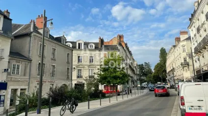 BLOIS - LOCATION LOCAL COMMERCIAL DE 37 M² - 88 M² OU 154 M² - HYPERCENTRE - Offre immobilière - Arthur Loyd