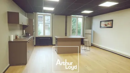 Plateau de bureaux rénové de 107 m² à vendre  Situation premium sur les quais de Tulle - Offre immobilière - Arthur Loyd