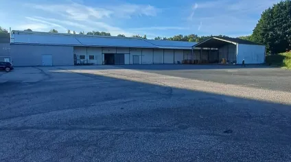 Bâtiment d'activité avec foncier de 24 000m2 - Offre immobilière - Arthur Loyd