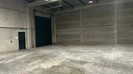 Proche de la Pilaterie, entrepôt de 430 m2 disponible à la location - Offre immobilière - Arthur Loyd