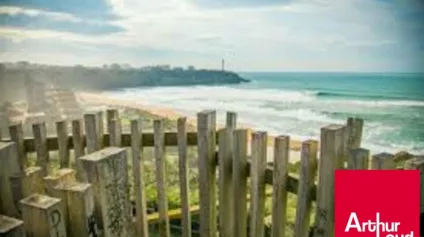 ANGLET  Fonds de commerce à céder de 750 m², Fort potentiel dans un secteur attractif. - Offre immobilière - Arthur Loyd