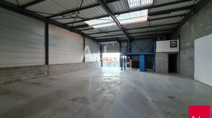 CHATEAUROUX ST MAUR CAP SUD - A LOUER - ESPACE D'ACTIVITE de 357m² - 1998 - Offre immobilière - Arthur Loyd