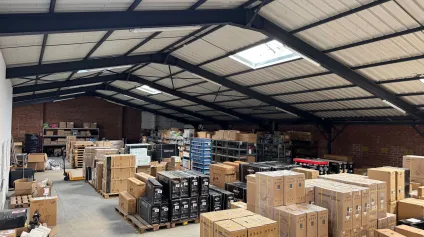 A VENDRE à MONS EN BAROEUL entrepot et bureau - Offre immobilière - Arthur Loyd