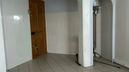 Petite surface en cur de ville - MURS VIDES - Offre immobilière - Arthur Loyd