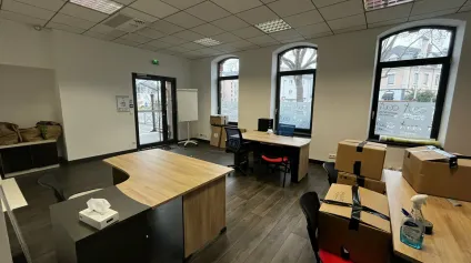 BUREAUX à LOUER de 160 m² - Offre immobilière - Arthur Loyd