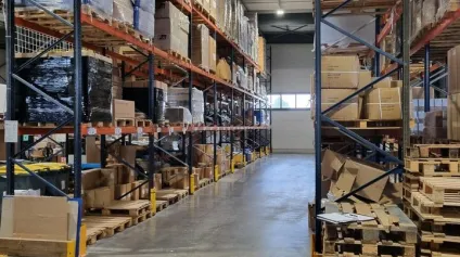 LOCAL COMMERCIAL PROFESSIONNEL RECENT AU BORD DE L'AXE ROUTIER POITIERS - CHÂTELLERAULT - Offre immobilière - Arthur Loyd