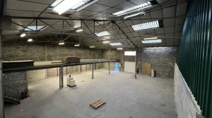 Entrepôt de stockage disponible à Angoulême - Offre immobilière - Arthur Loyd