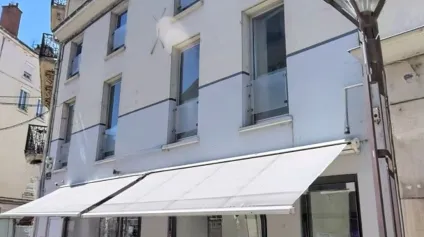 À VENDRE : Ensemble de plateau d'environ 240 m² en coeur de ville de Roanne - Offre immobilière - Arthur Loyd