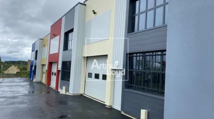 ORMOY LOCAUX ARTISANS A LOUER - Offre immobilière - Arthur Loyd