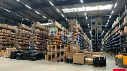 LA CHAUSSÉE SAINT VICTOR - LOCATION ENTREPÔT DE 20&nbsp;505 M² - ACCÈS A10 IMMÉDIAT - Offre immobilière - Arthur Loyd