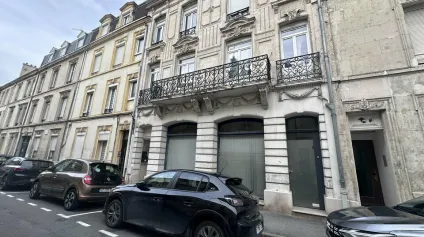 Local professionnel d'environ 100m2 - Reims Clairmarais - Offre immobilière - Arthur Loyd