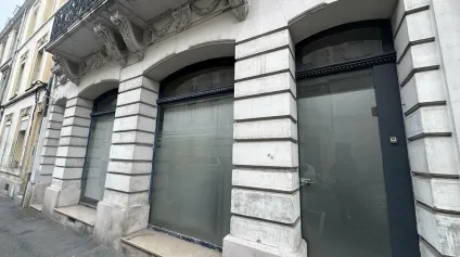 Local professionnel d'environ 100m2, Reims Clairmarais - Offre immobilière - Arthur Loyd