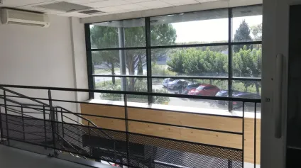 Entraigues sur la Sorgue - Bureaux à louer - Offre immobilière - Arthur Loyd