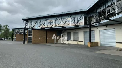 ENTREPOT DE STOCKAGE MORANGIS - Offre immobilière - Arthur Loyd