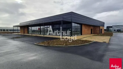 CHATEAUROUX ZI - A LOUER - LOCAL D'ACTIVITE de 540 m² - Offre immobilière - Arthur Loyd