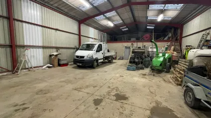 À LOUER - LOCAL D'ACTIVITÉ 288 m² - ZA LE KENYAH NORD - Offre immobilière - Arthur Loyd