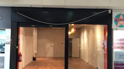 Local commercial à louer à SIN LE NOBLE - Offre immobilière - Arthur Loyd