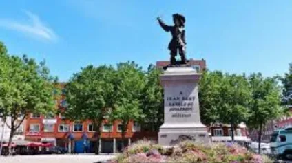 Cession de droit au bail - Local commercial environ 80m² Place Jean-Bart à Dunkerque - Offre immobilière - Arthur Loyd