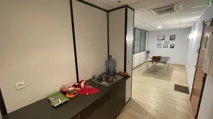 A louer à Béziers, Bureaux de 132 m² - Offre immobilière - Arthur Loyd