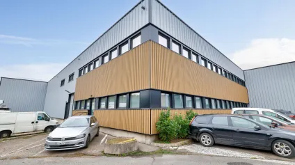 Bâtiment indépendant d'activités à louer à VILLENEUVE LA GARENNE - Offre immobilière - Arthur Loyd