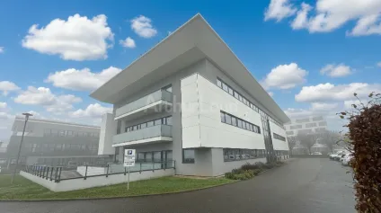 BUREAUX à LOUER de 986 m² - Offre immobilière - Arthur Loyd