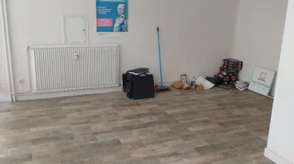 A vendre - Bureaux Limoges 2 pièce(s) 40 m² proche Mairie Limoges - Offre immobilière - Arthur Loyd