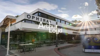 Bureaux PREMIUM climatisés et cloisonnés de 181 m² à vendre Sophia Antipolis - Offre immobilière - Arthur Loyd