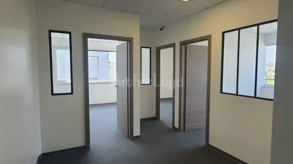 BUREAUX à LOUER de 48 m² - Offre immobilière - Arthur Loyd