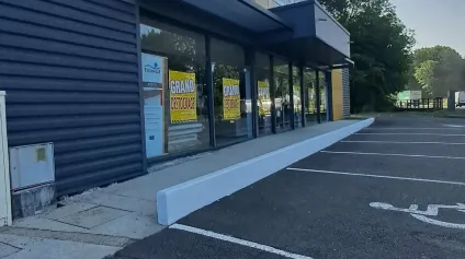 FONDS DE COMMERCE cession à MALEMORT SUR CORREZE 19360 - Offre immobilière - Arthur Loyd