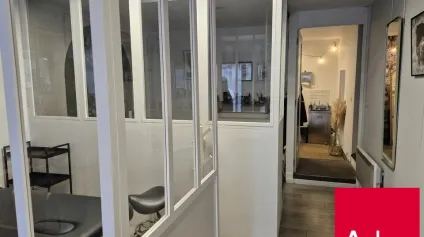 ANGLET, A SAISIR, dans quartier recherché, local de 45 m² à vendre - Offre immobilière - Arthur Loyd