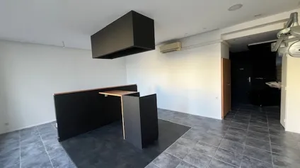 LOCATION LOCAL COMMERCIAL SAINT MARTIN BREST - Offre immobilière - Arthur Loyd