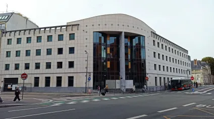 Bureau à louer - Vieux Faubourg - Offre immobilière - Arthur Loyd